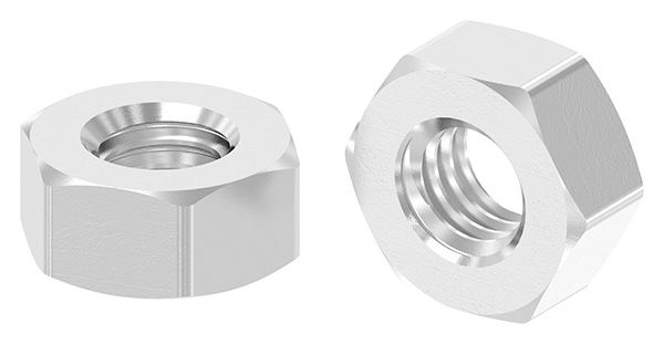 Muttern und Scheiben